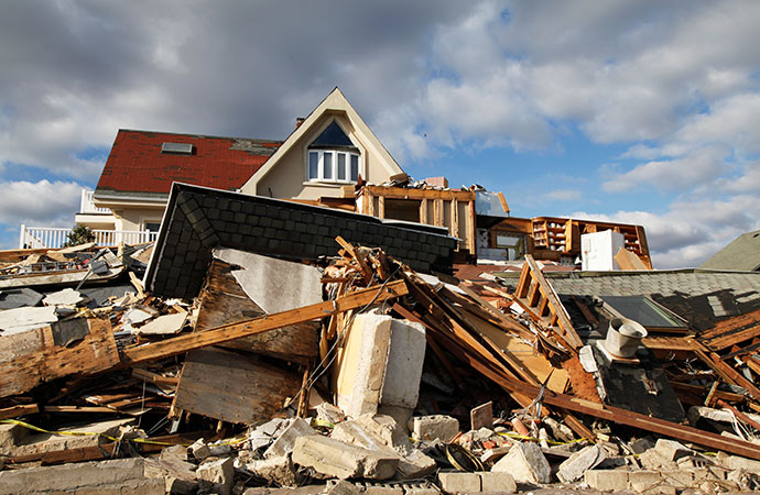 5 Tips for Hiring a Disaster Damage Restoration Company | FSG