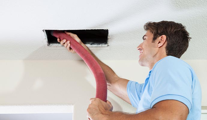 Duct cleaning service